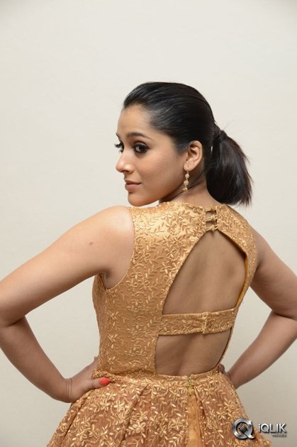 Rashmi-Gautam-at-Guntur-Talkies-Movie-Trailer-Launch